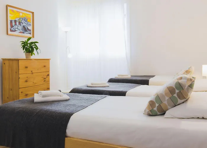 Amar & Pensión Ericeira