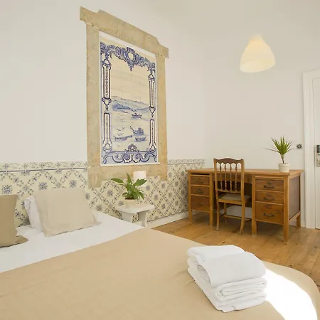 Amar & Πανσιόν