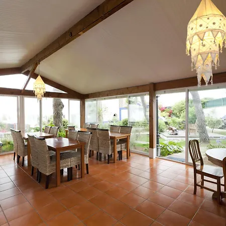 Amar & Guest house 2*