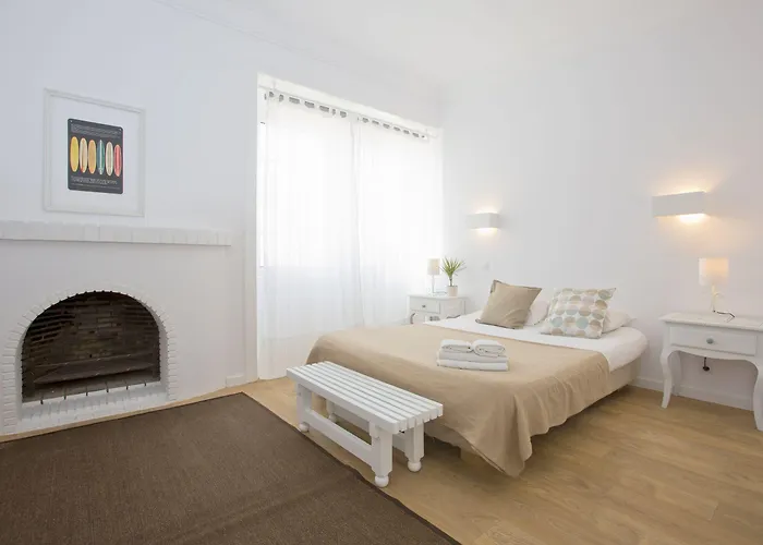 Amar & Гостевой дом 2*