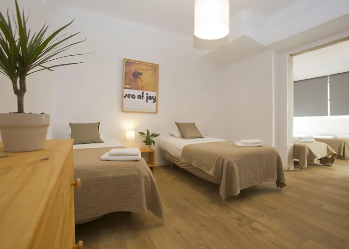 Amar & Эрисейра